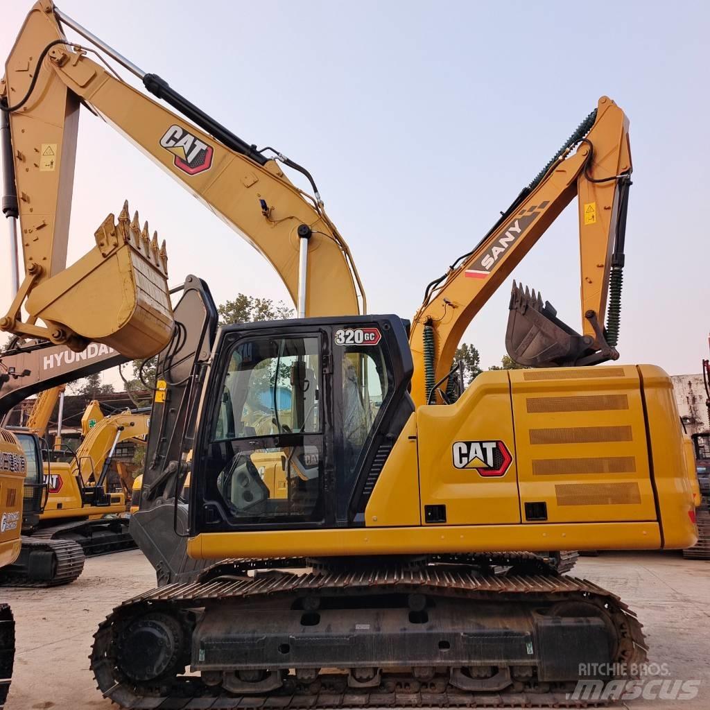 CAT 320 GC حفارات زحافة