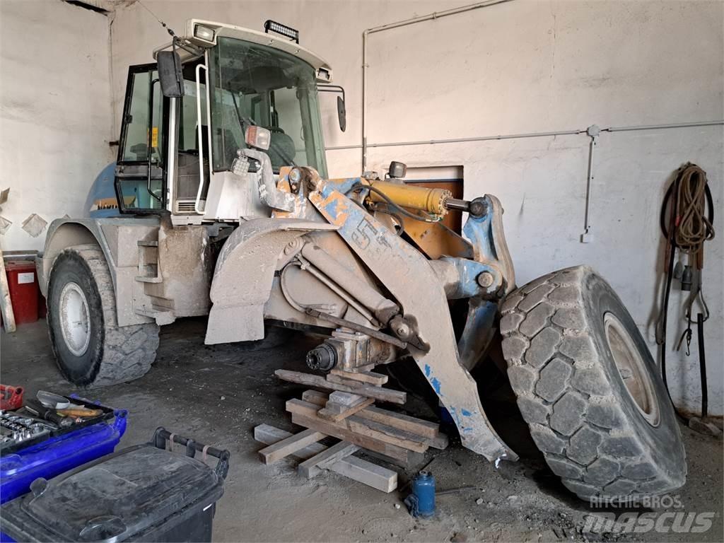 Liebherr L 538 4X4 أخرى