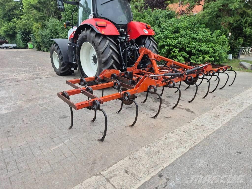  Cultivator 580 زراعات