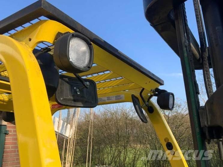 Hyster E 3.0XN شاحنات ذات رافعات شوكية تعمل بالكهرباء