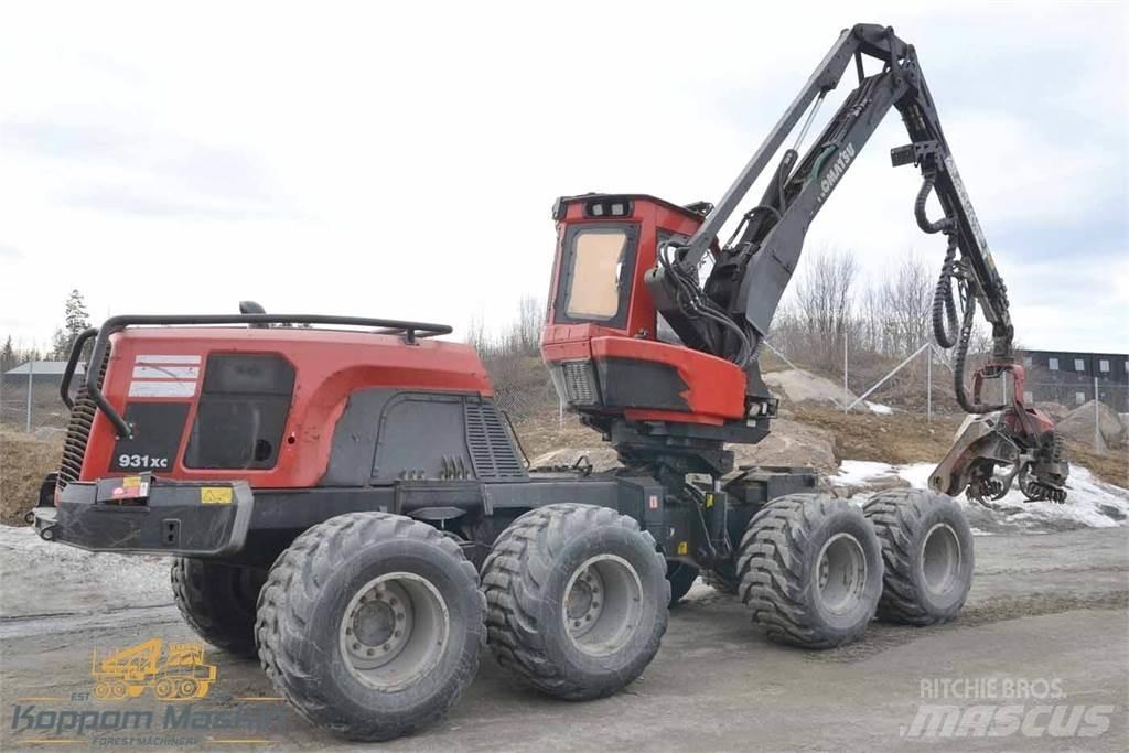 Komatsu 931XC حصادات