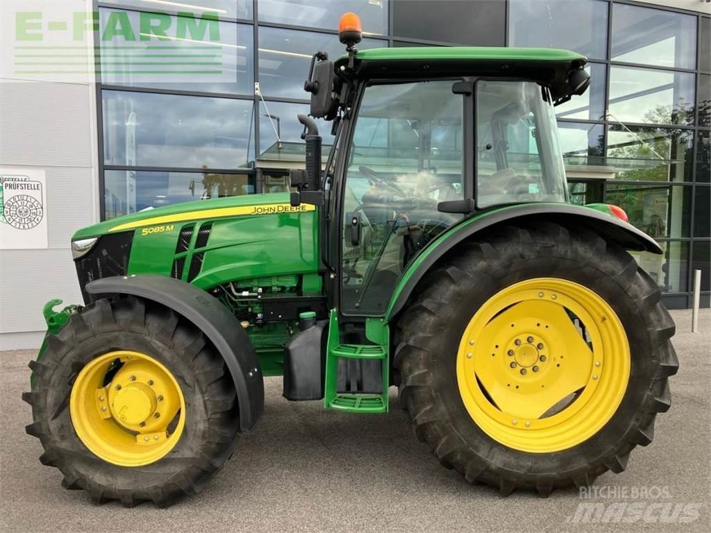 John Deere 5085M الجرارات