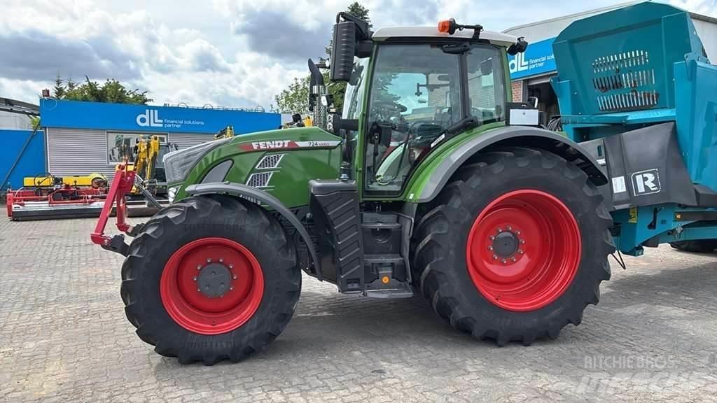 Fendt 724 Profi الجرارات