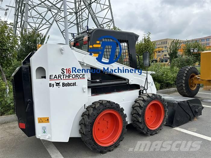 Bobcat S 16 لوادر انزلاقية التوجيه