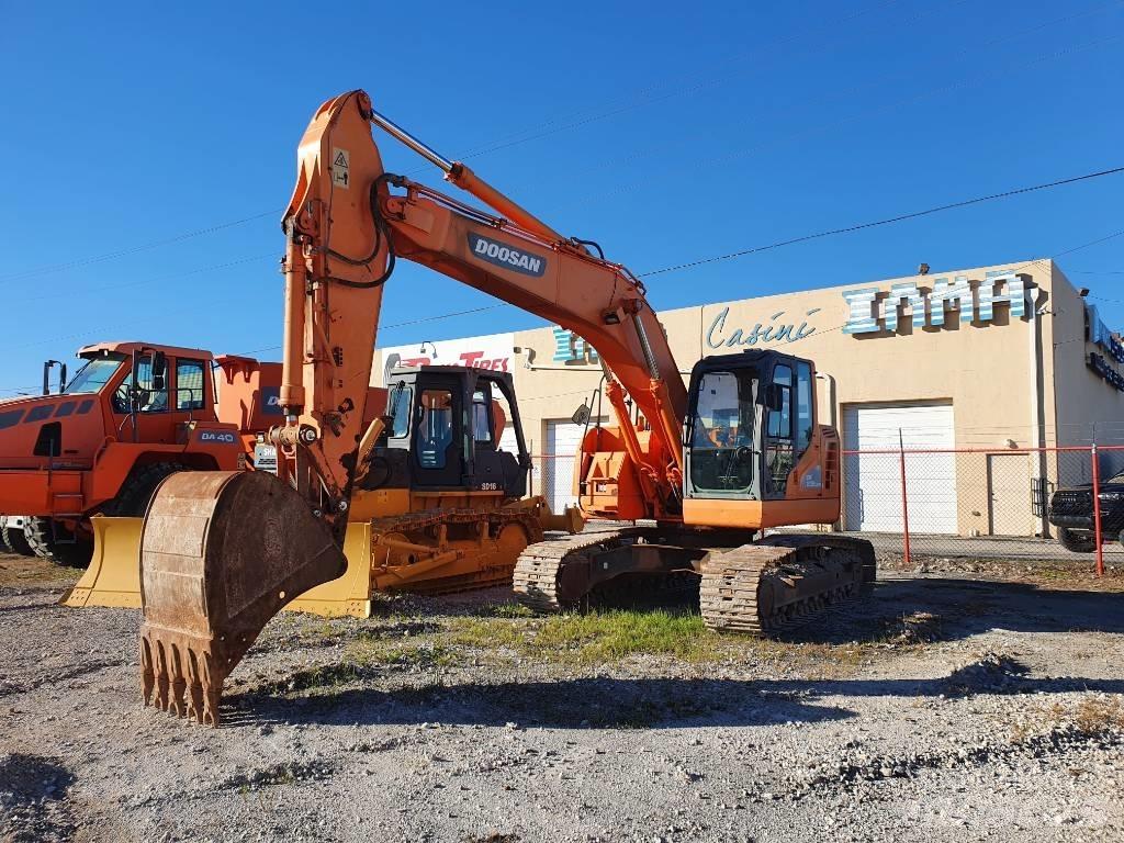 Doosan DX 235 LCR حفارات زحافة