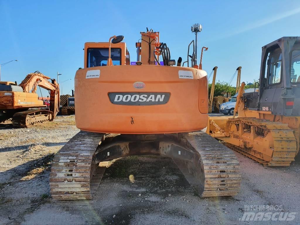 Doosan DX 235 LCR حفارات زحافة