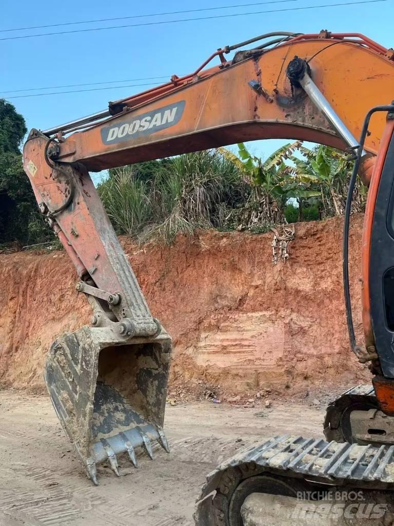 Doosan DX 300 LC حفارات صغيرة أقل من 7 طن (حفارات صغيرة)