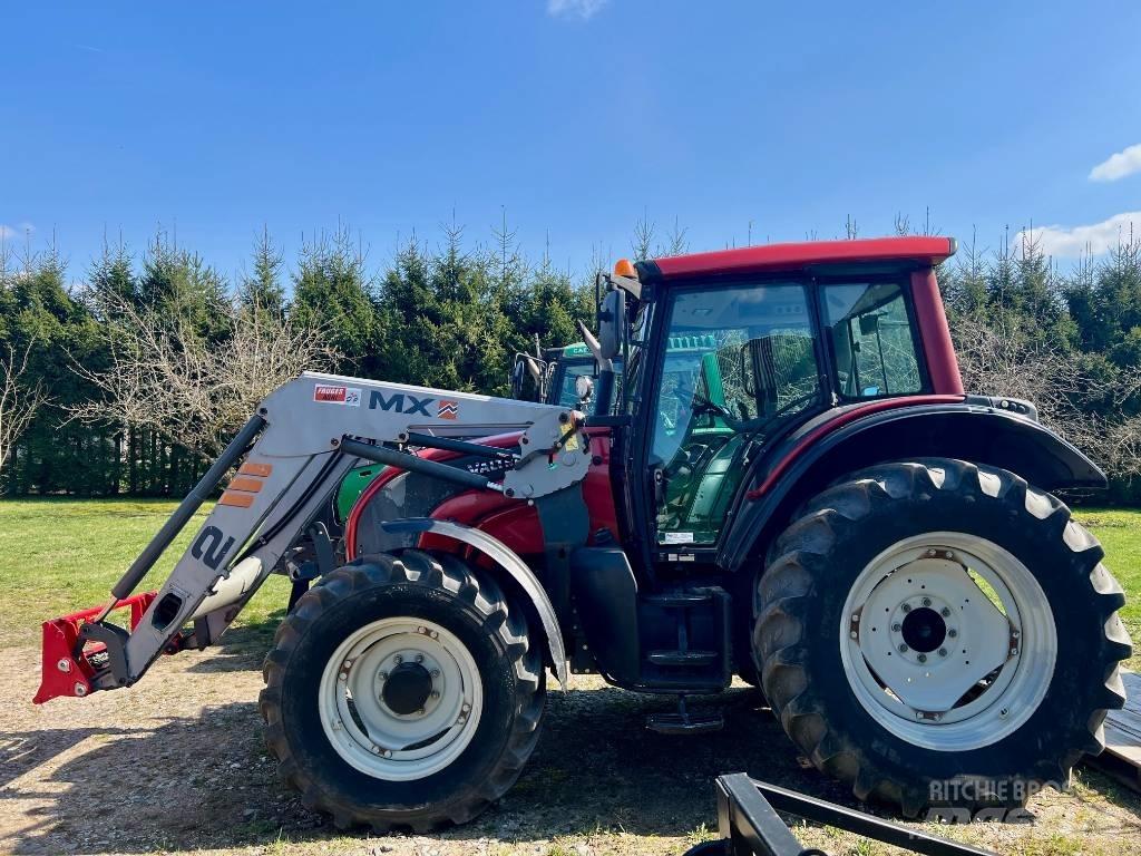 Valtra N 121 HT الجرارات