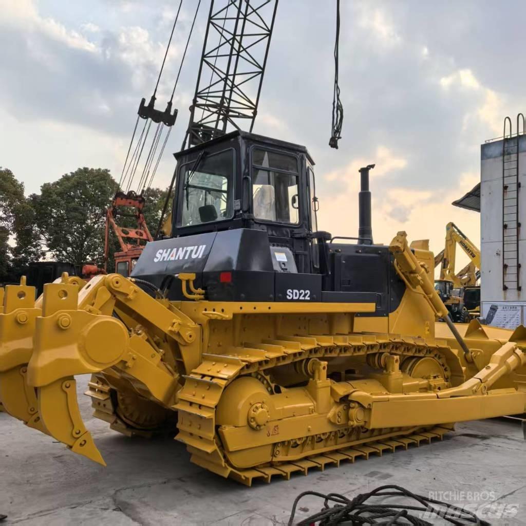 Shantui SD 22 بلدوزرات مجنزرة