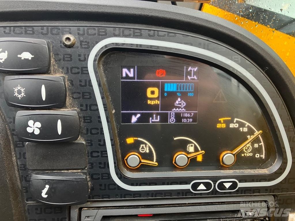 JCB 527-58 Agri معدات مناولة لأغراض الزراعة