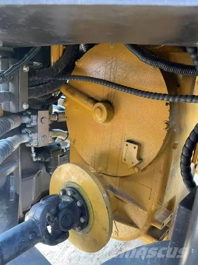 SDLG LG956 L لوادر بعجل