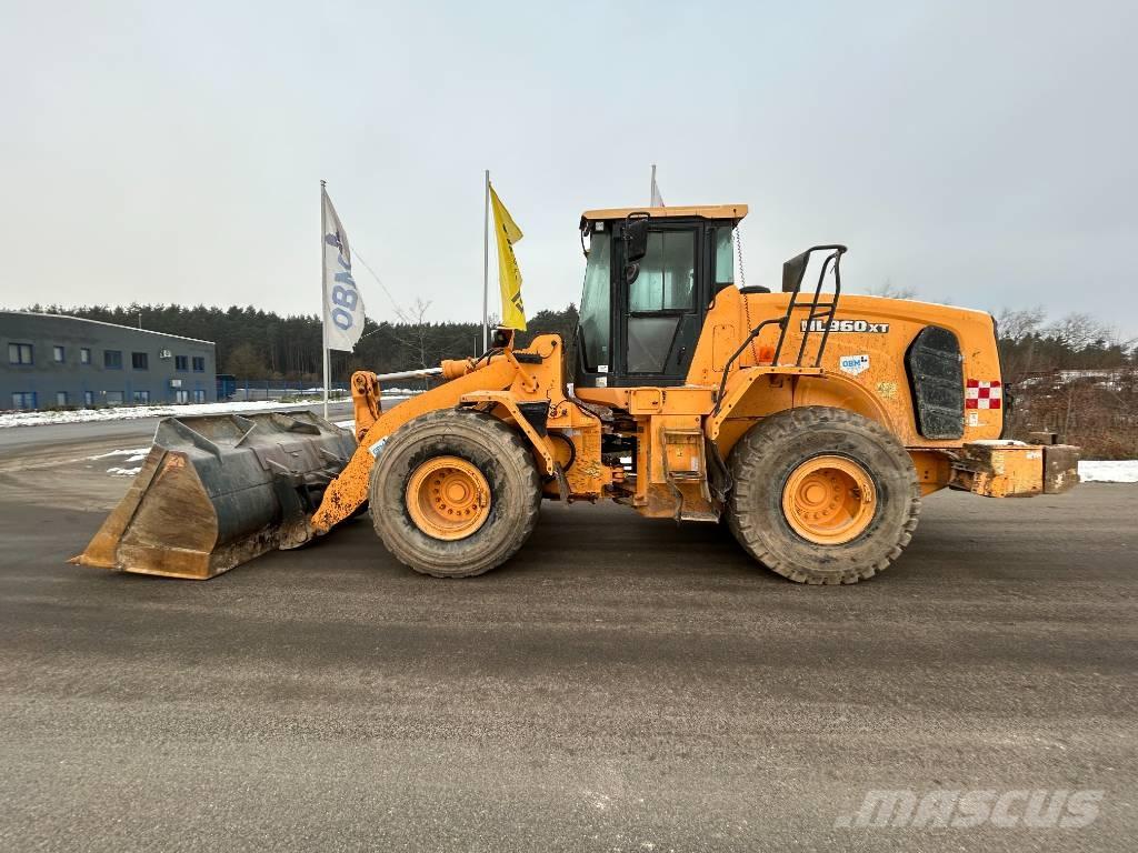 Hyundai HL 960 XT لوادر بعجل