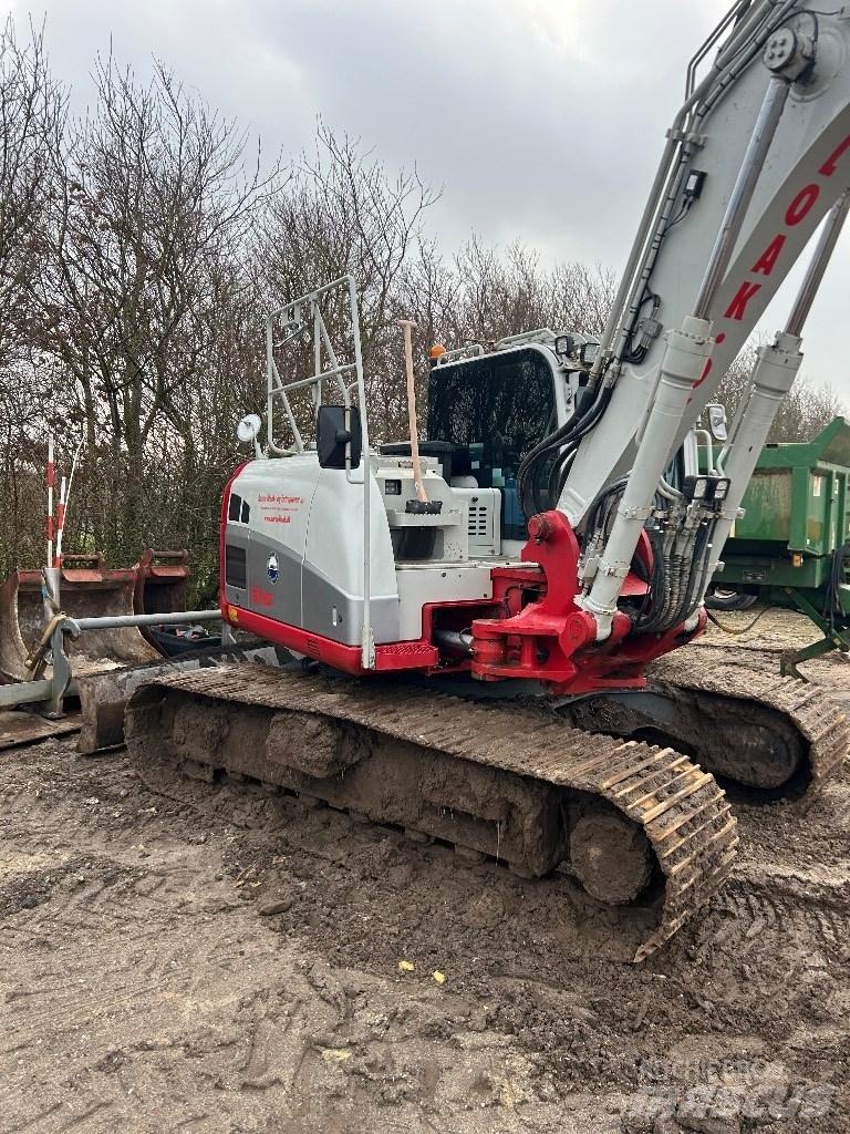 Takeuchi TB 2150 حفارات زحافة