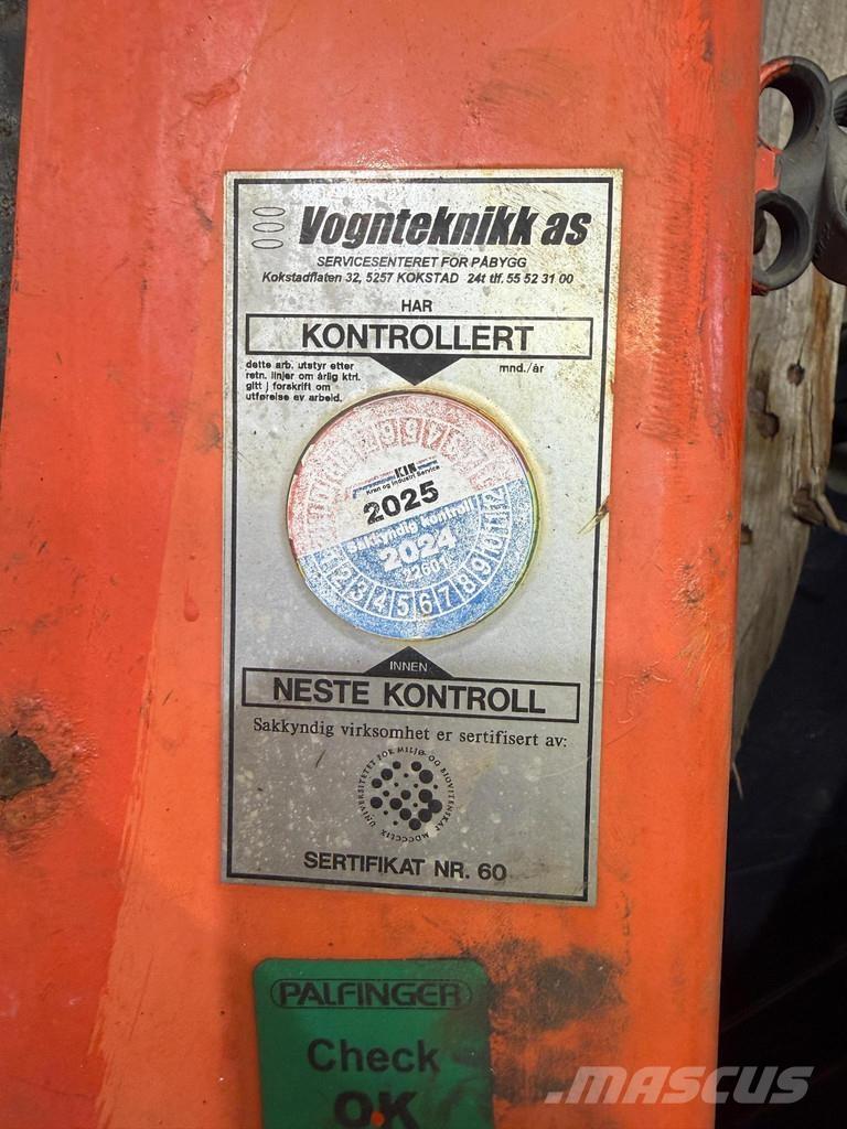 Palfinger PC 2700 رافعات تحميل