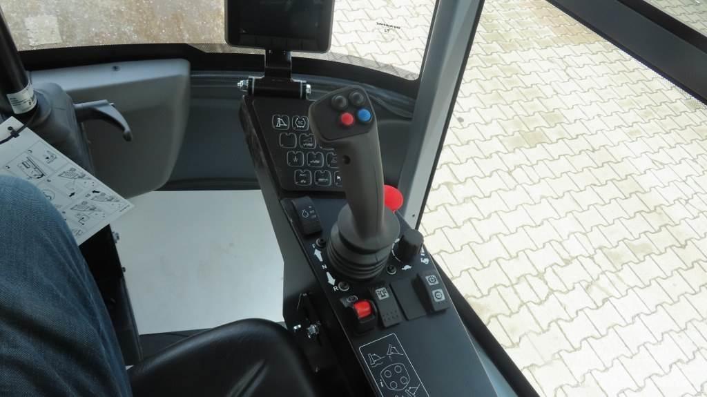 Dynapac CA1500D مداحل أحادية الأسطوانة