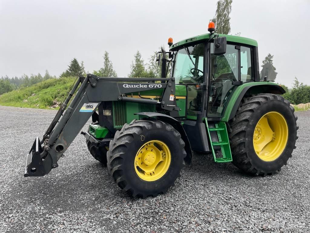 John Deere 6510 الجرارات