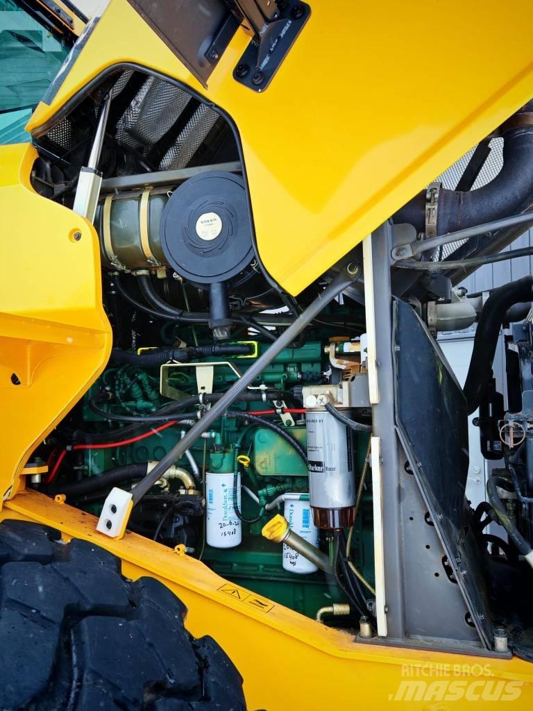 Volvo L 60 G لوادر بعجل