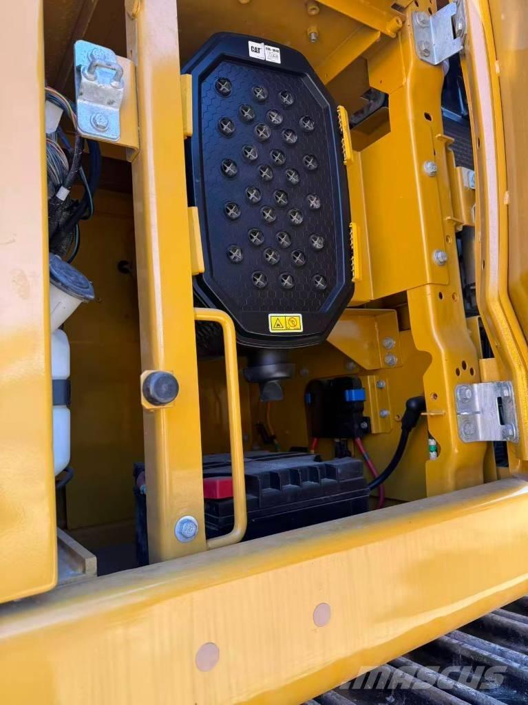 CAT 345 GC حفارات زحافة