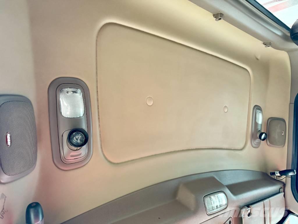 Peterbilt 379 وحدات الجر