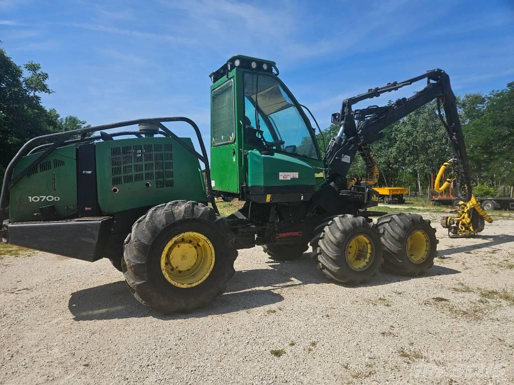 John Deere 1070 D حصادات
