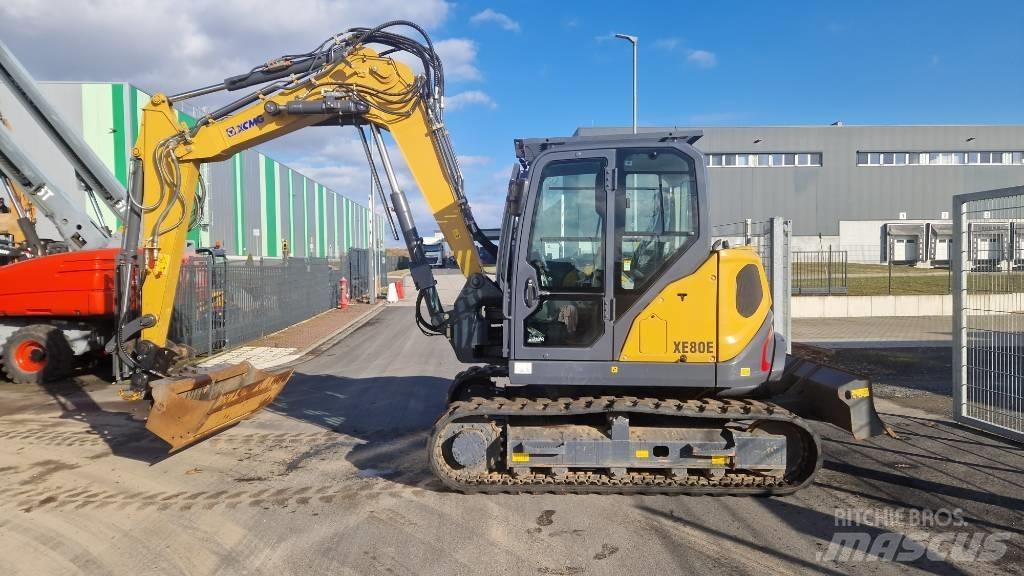 XCMG XE 80 E حفارات وسط 7 طن - 12 طن