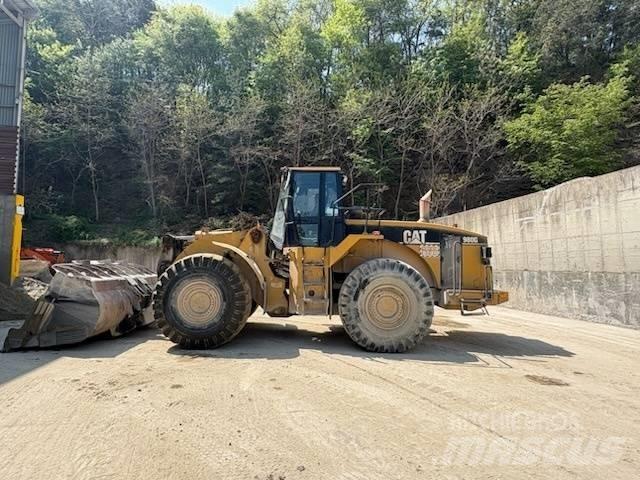 CAT 980 G لوادر بعجل