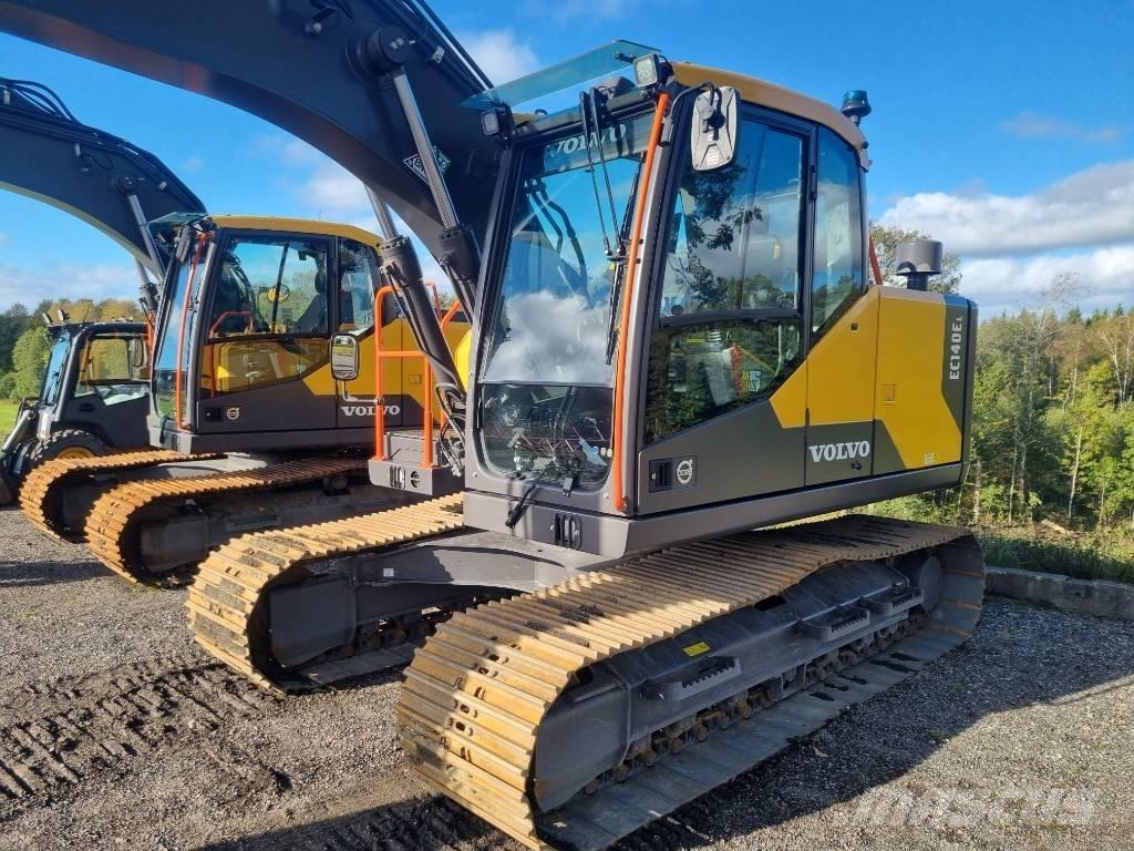 Volvo EC 140 EL حفارات زحافة