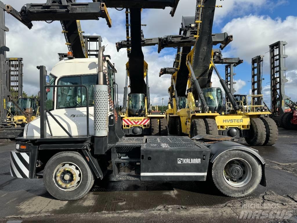 Kalmar TT 612 D جرارات صالات المطارات
