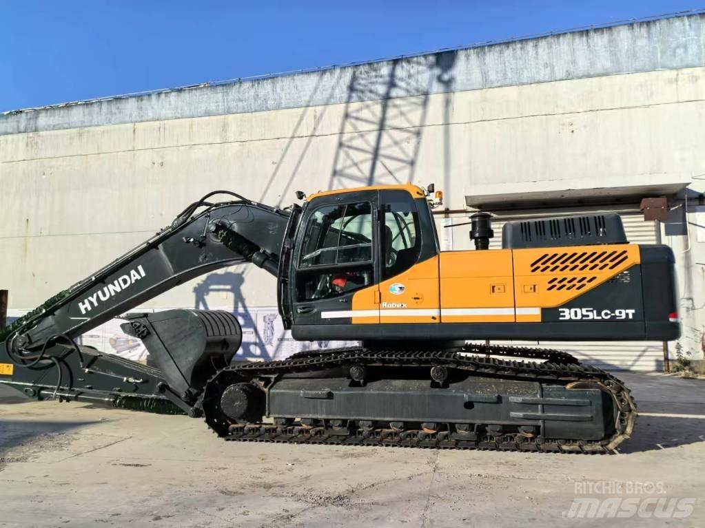 Hyundai R305LC-9T حفارات زحافة