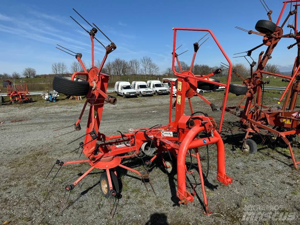 Kuhn GF5202 مكابس وميبسات التبن