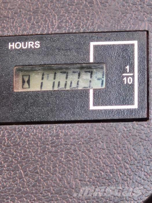 Hyundai HW 60 Eco حفارات بعجل