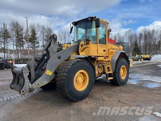 Volvo L90E لوادر بعجل