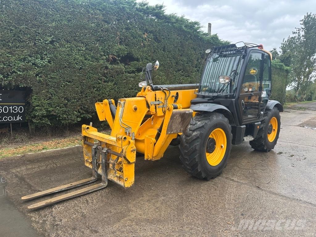 JCB 533-105 مناولات متداخلة