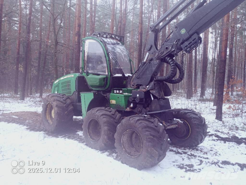 John Deere 1170 E حصادات
