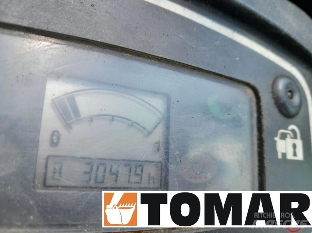 JCB 8026 CTS حفارات صغيرة أقل من 7 طن (حفارات صغيرة)