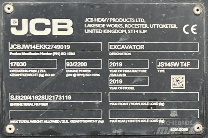 JCB JS 145 W حفارات بعجل