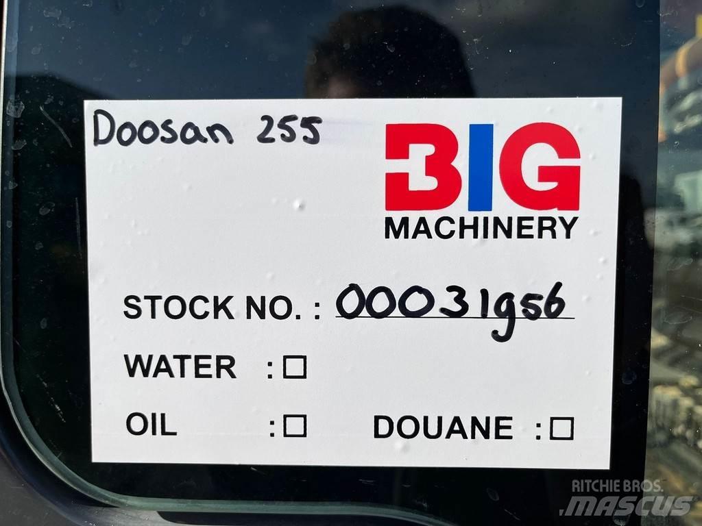 Doosan DX255LC-3 حفارات زحافة