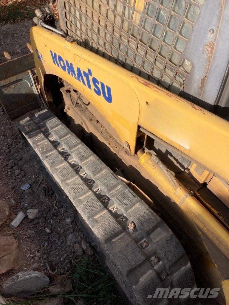 Komatsu CK 30-1 لوادر صغيرة