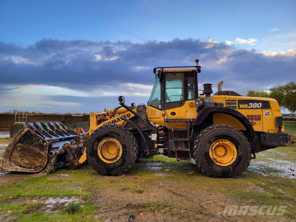 Komatsu WA380-8 لوادر بعجل