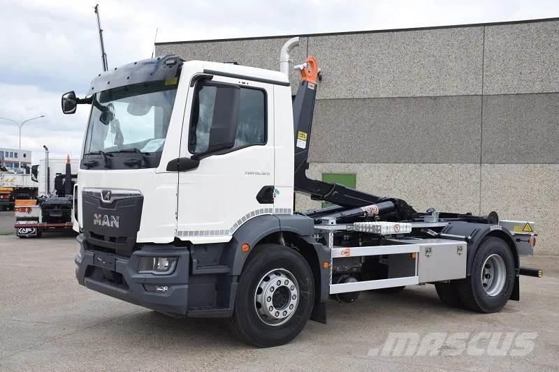 MAN TGM 18.320 شاحنات الرافعات الخطافية