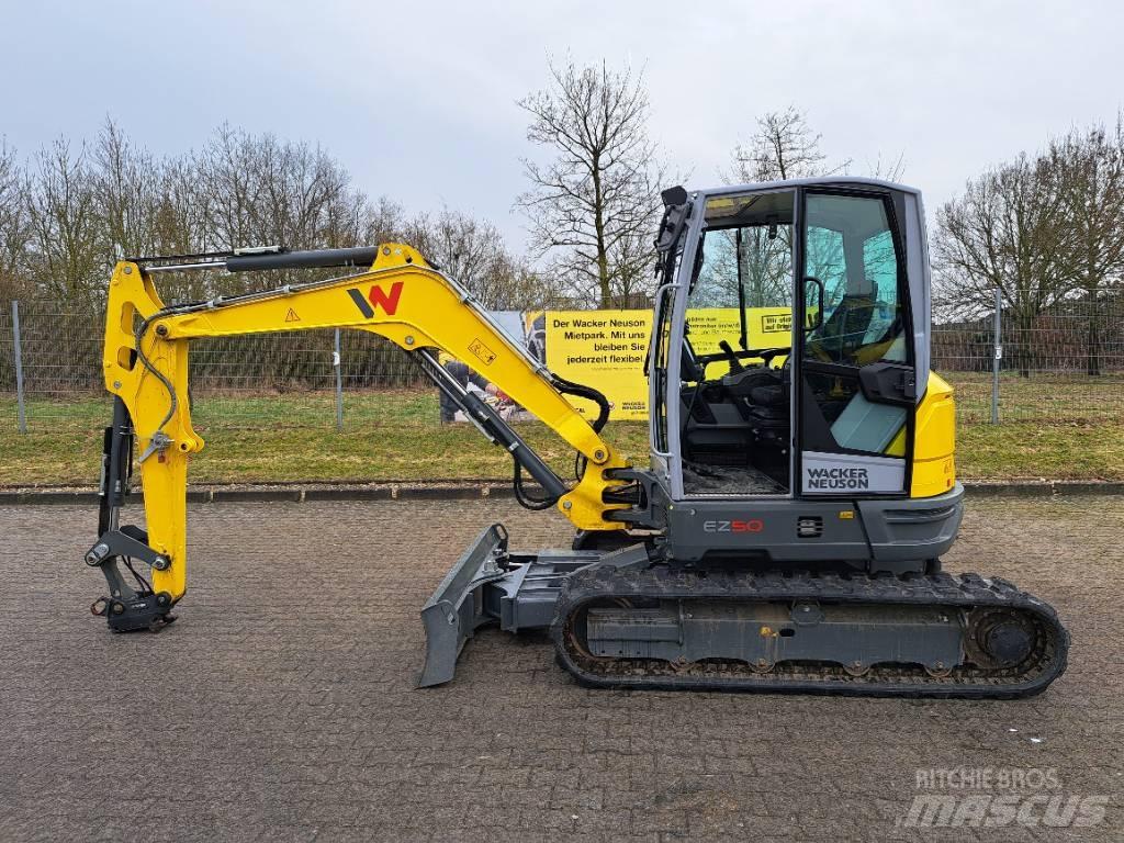 Wacker Neuson EZ50 حفارات زحافة