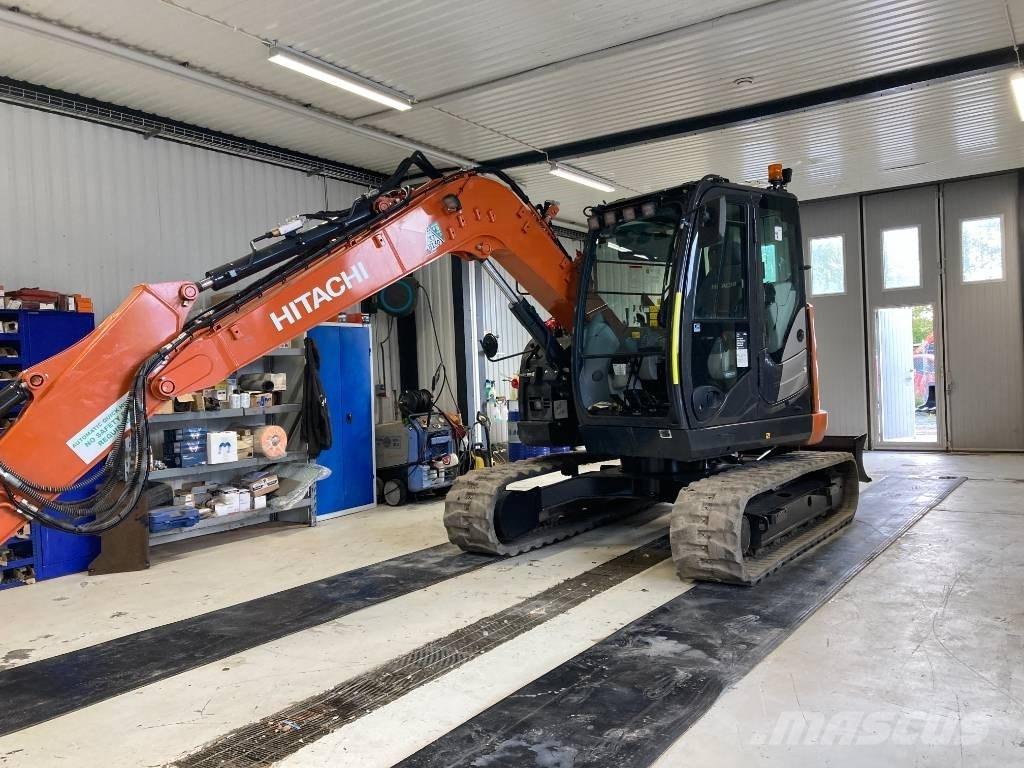 Hitachi ZX 85 US-6 حفارات وسط 7 طن - 12 طن