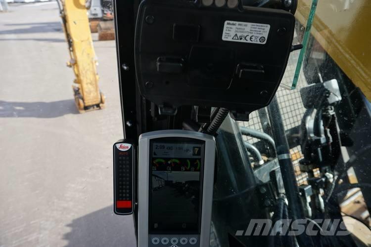 CAT 340F حفارات زحافة