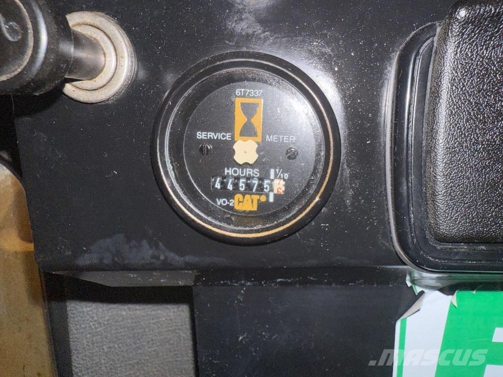 CAT 988 F II لوادر بعجل