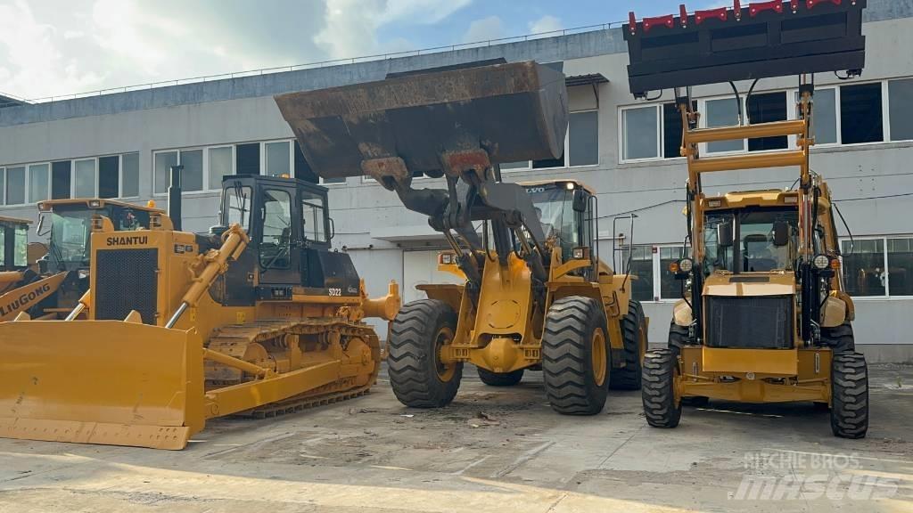 Volvo L 105 لوادر بعجل