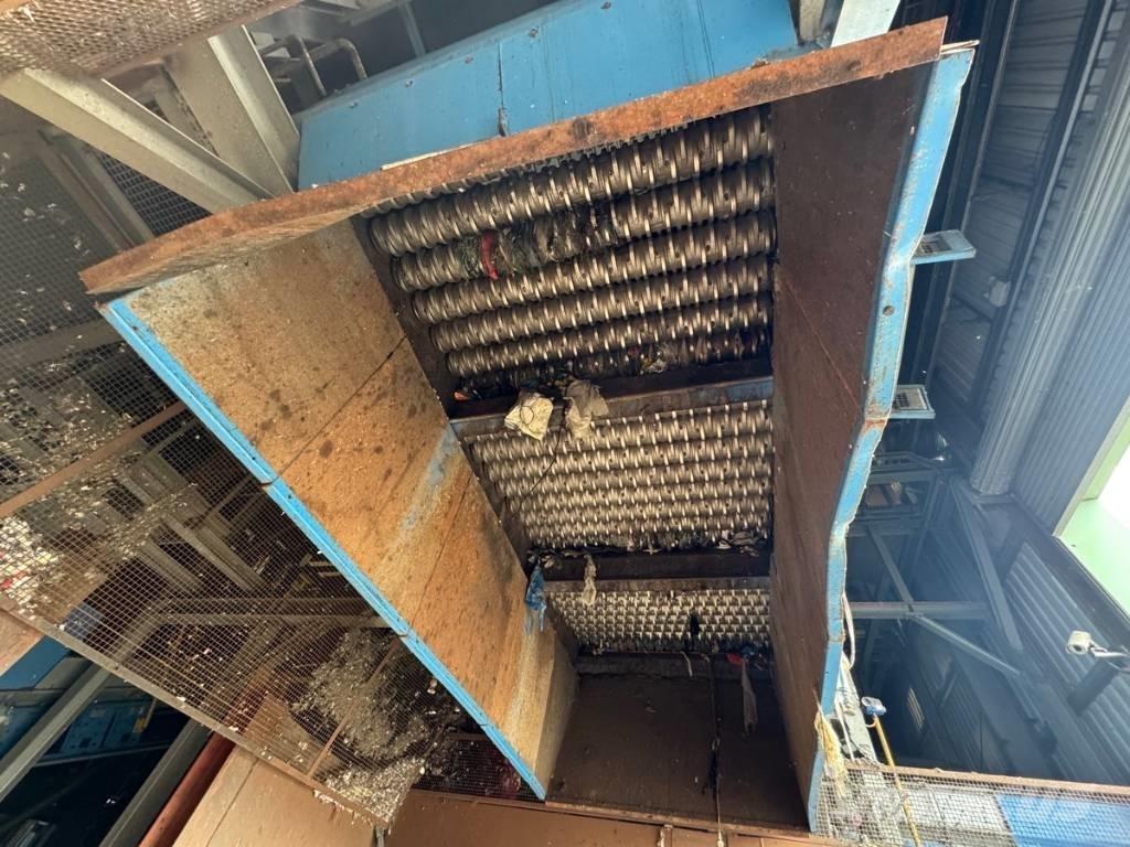  CP Glass Breaker معدة فرز -> معدة فرز المخلفات