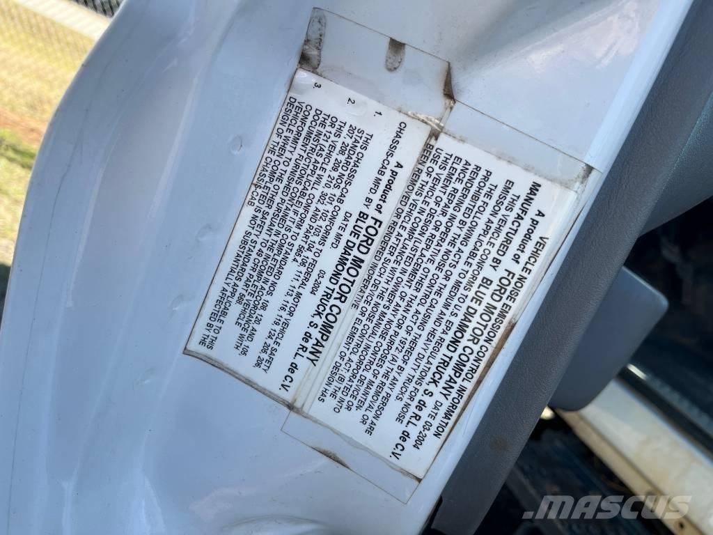 Ford F 650 XLT شاحنات ذات صهاريج