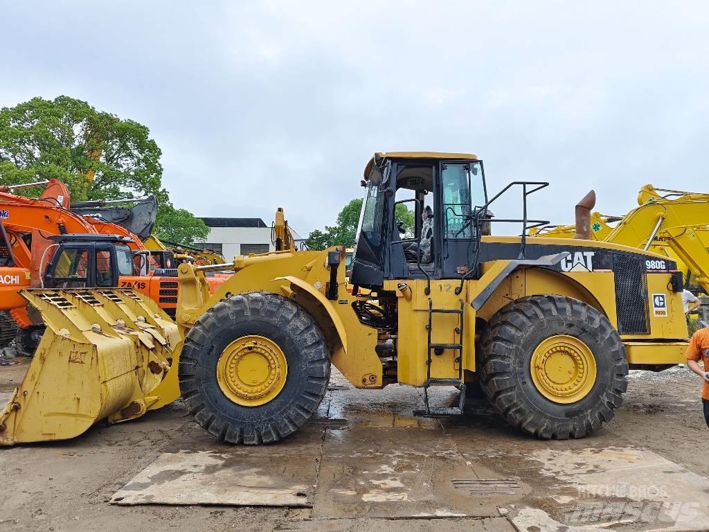 CAT 980 G لوادر بعجل