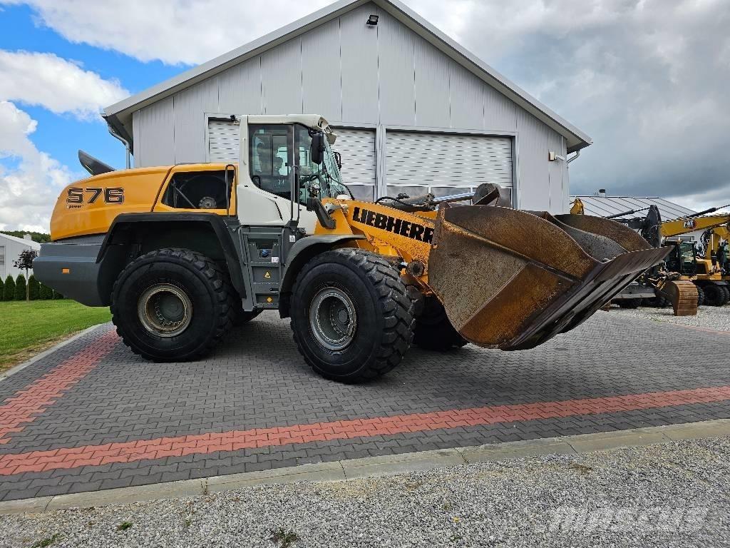 Liebherr L 576 لوادر بعجل