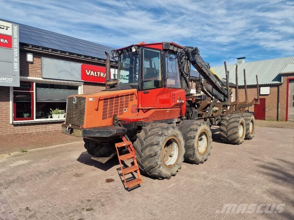 Valmet 840.4 شاحنات